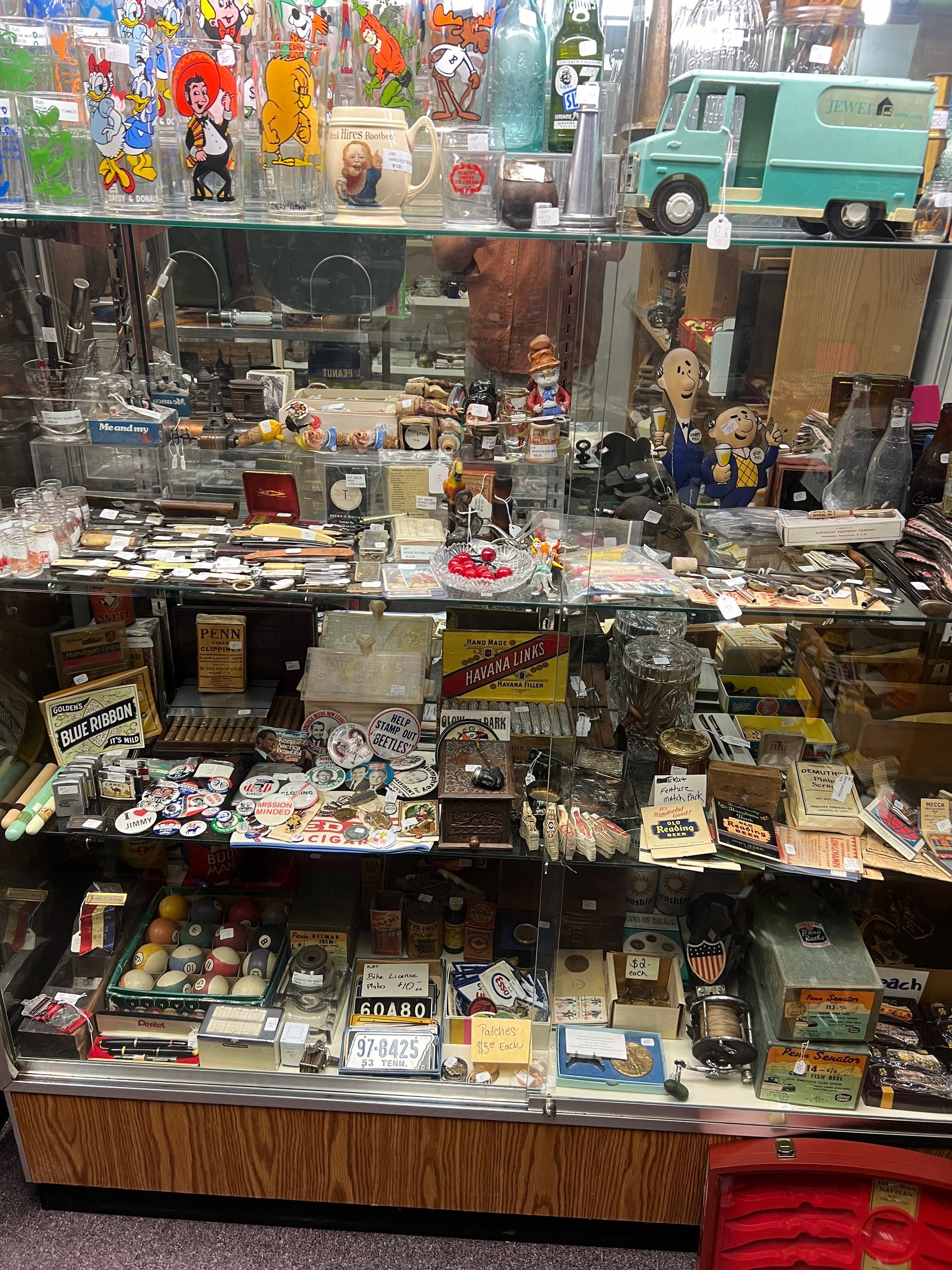 A large variety of collectibles