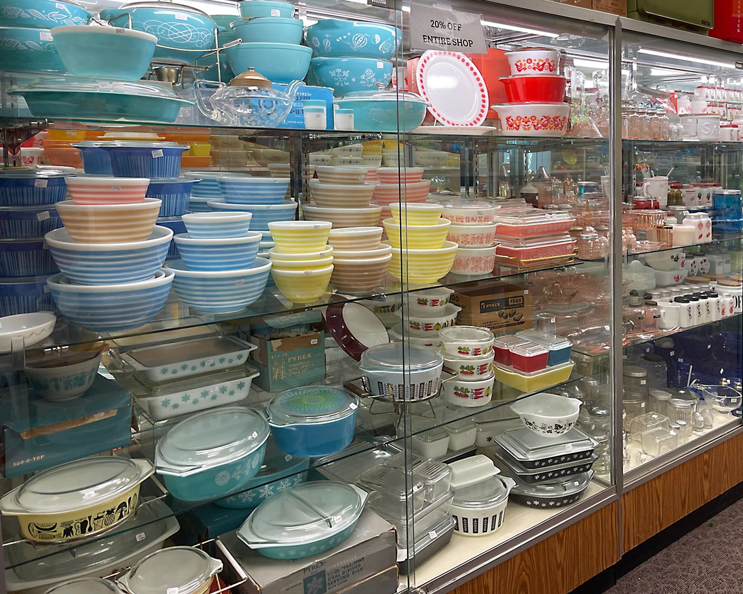 Pyrex and Corning bowls and casserole dishes
