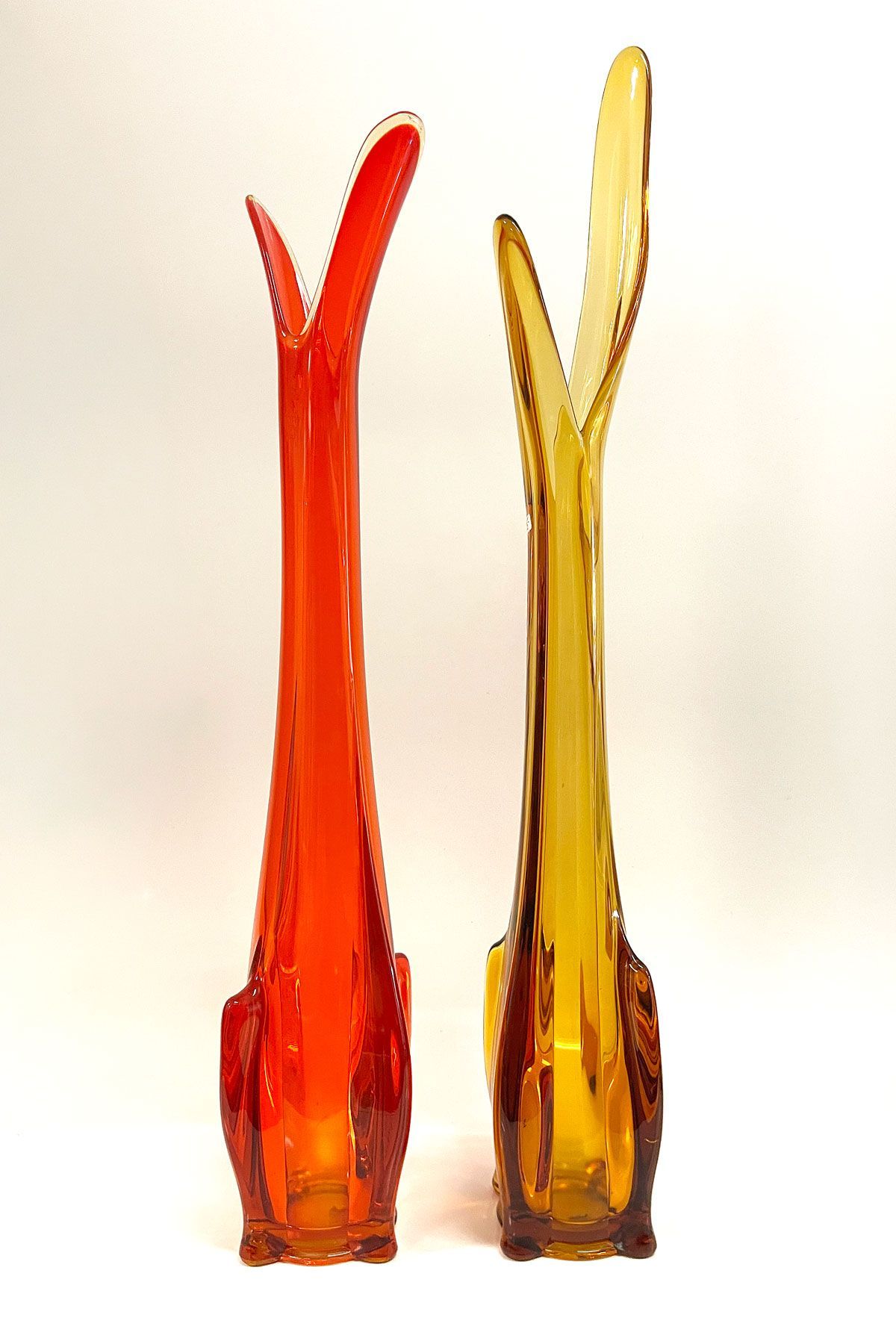 Rocket Swung vases