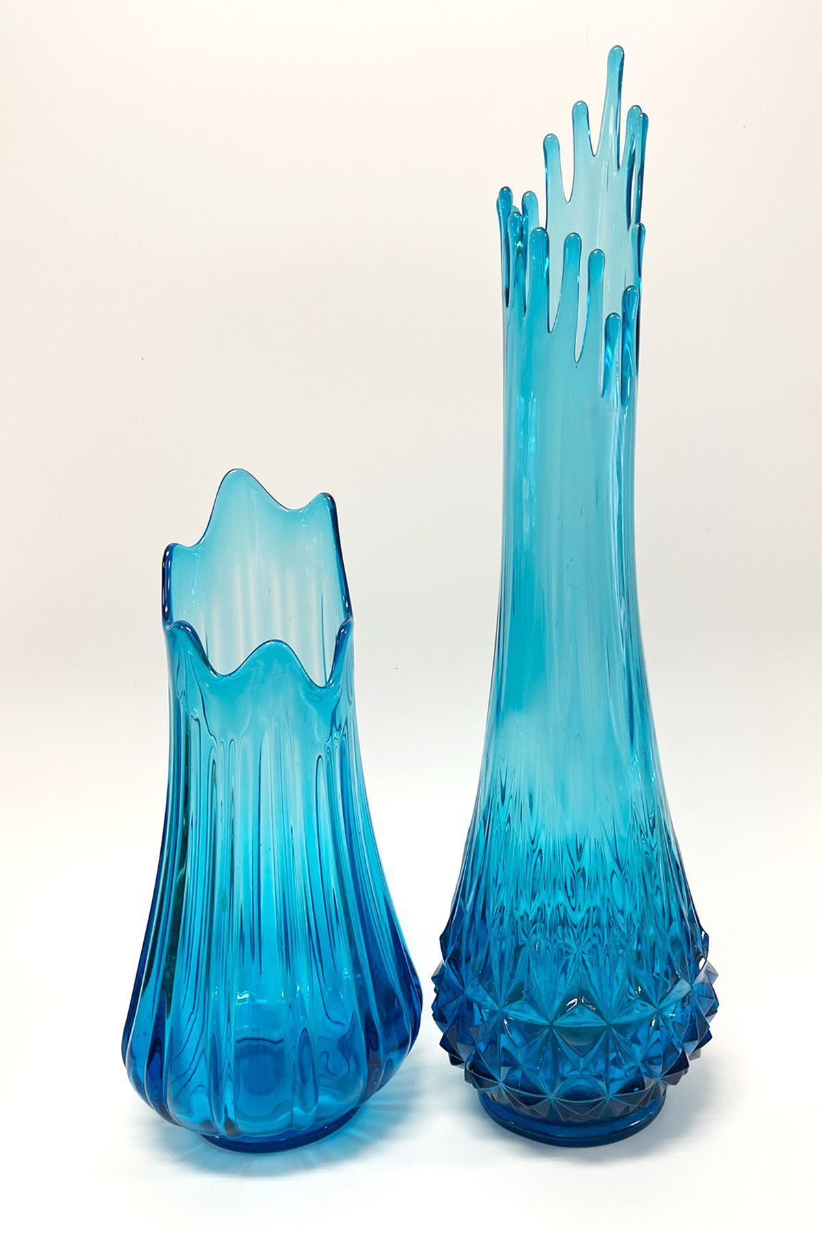 Swund bluenique diamond butt vase