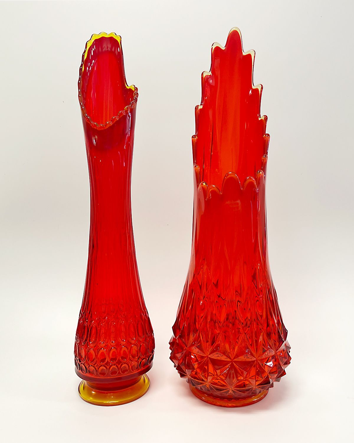 Swung persimmon diamond butt and thousand eye vases