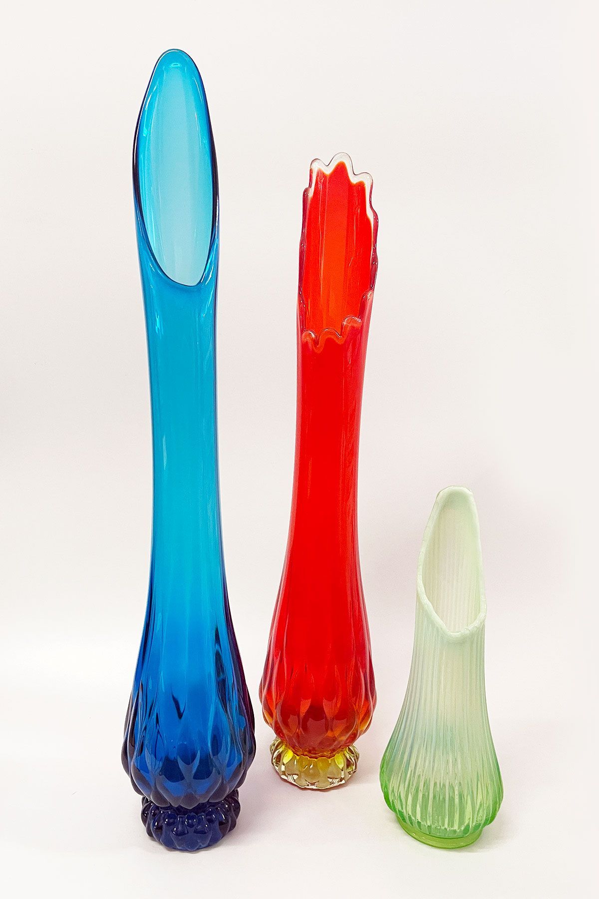 beveled swung vases