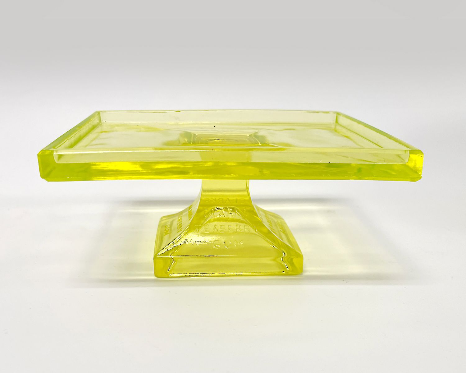 Uranium glass