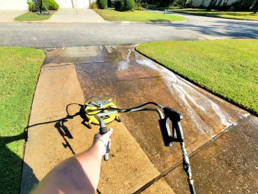Driveway Cleaning Houston - Twisted Nozzle LLC