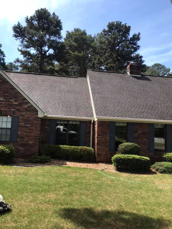 Nice and wide house — Morrilton, AR — Chadek Power Wash