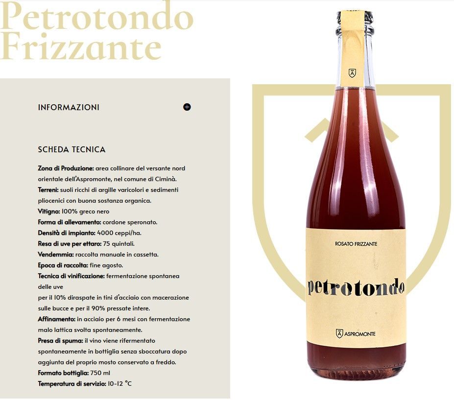 Bottiglia di vino frizzante Petrotondo con etichetta color crema accanto a una scheda informativa sul prodotto in italiano