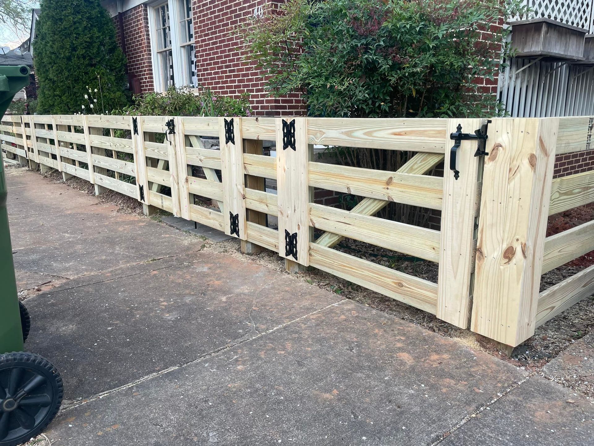 The Top Trends in Fencing for 2026