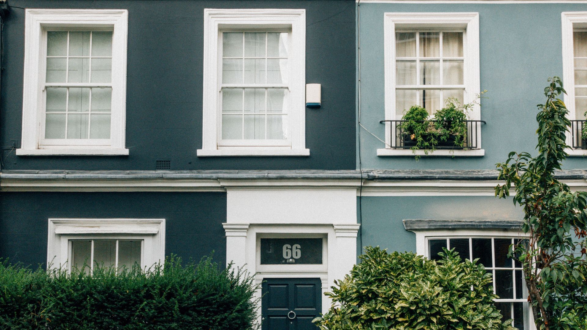 Do you need to restore or replace a sash window in Huddersfield? Explore key considerations