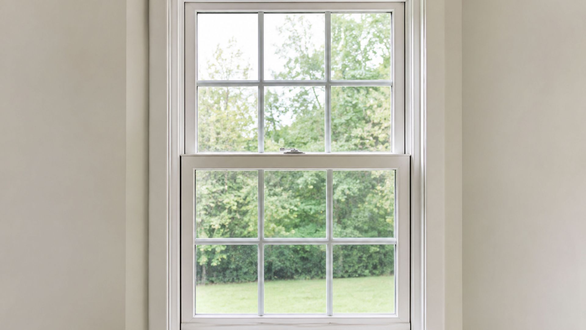 Learn the difference between single and double hung windows, including ventilation, maintenance, appearance and which option suits your home.
