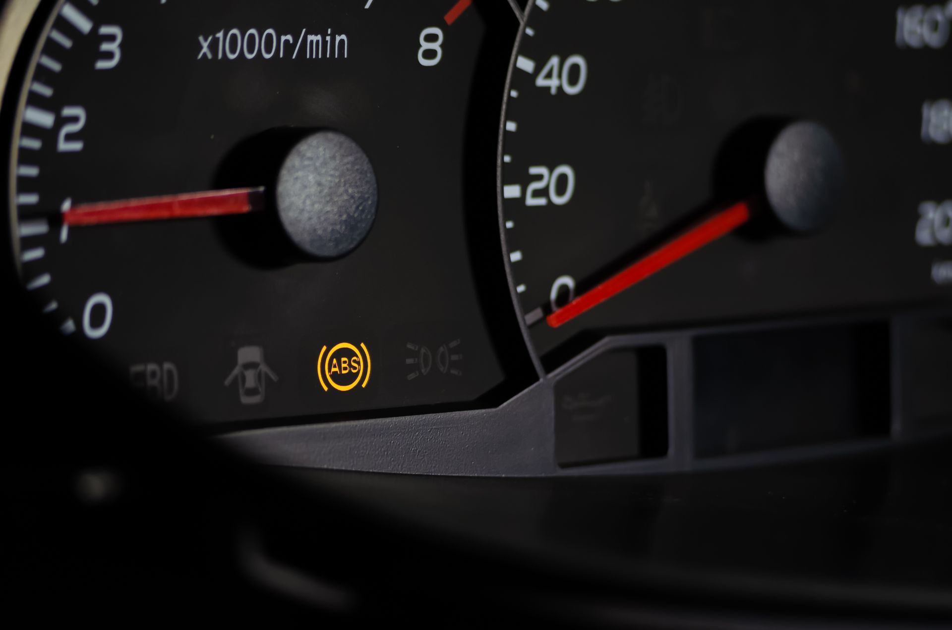 What Causes ABS and Traction Lights to Turn On Together? | Wagamon Brothers