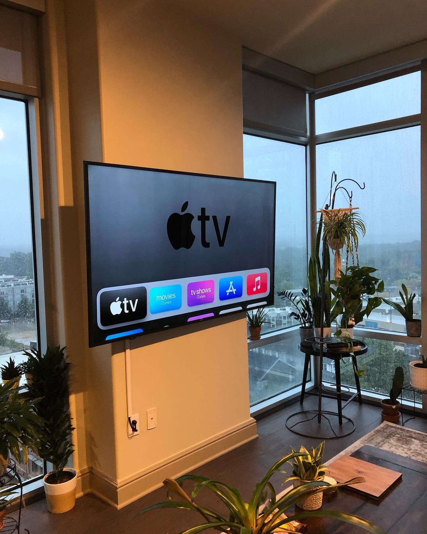 TV mounting  2