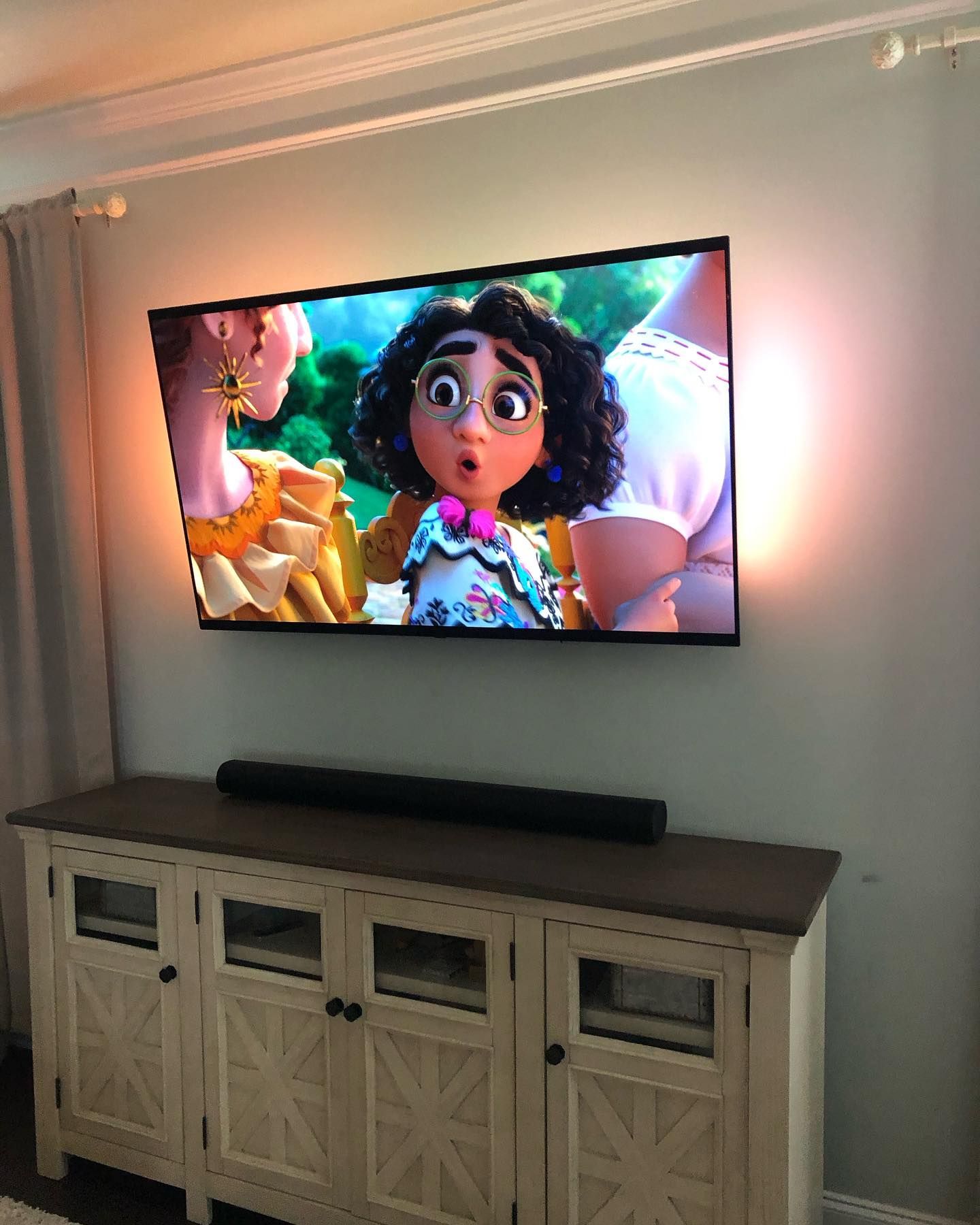 TV mounting  4