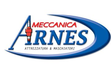 Logo per Meccanica Arnes, con testo stilizzato blu e rosso e una forma a onda.