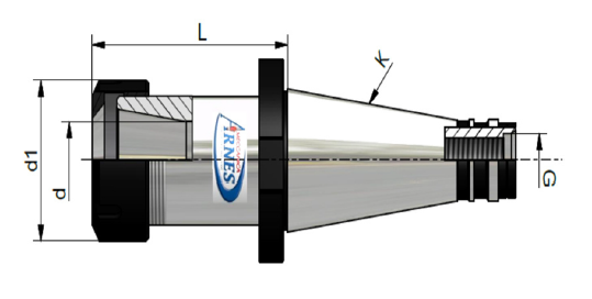 Schema tecnico in sezione di un raccordo metallico cilindrico con dimensioni indicate e attacco angolato per tubo flessibile.