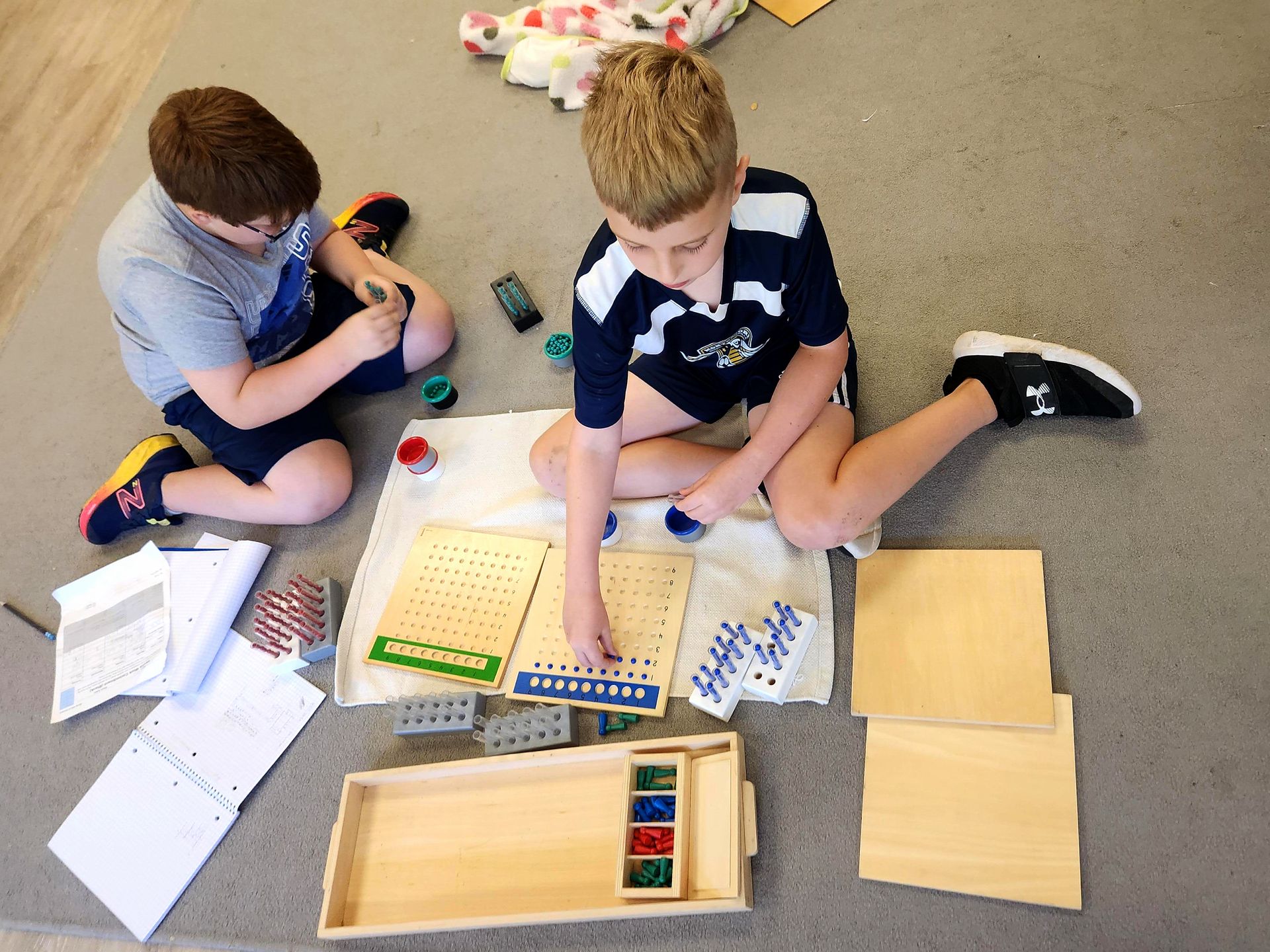 Montessori School of Louisville 3 years through MiddleSchool Education