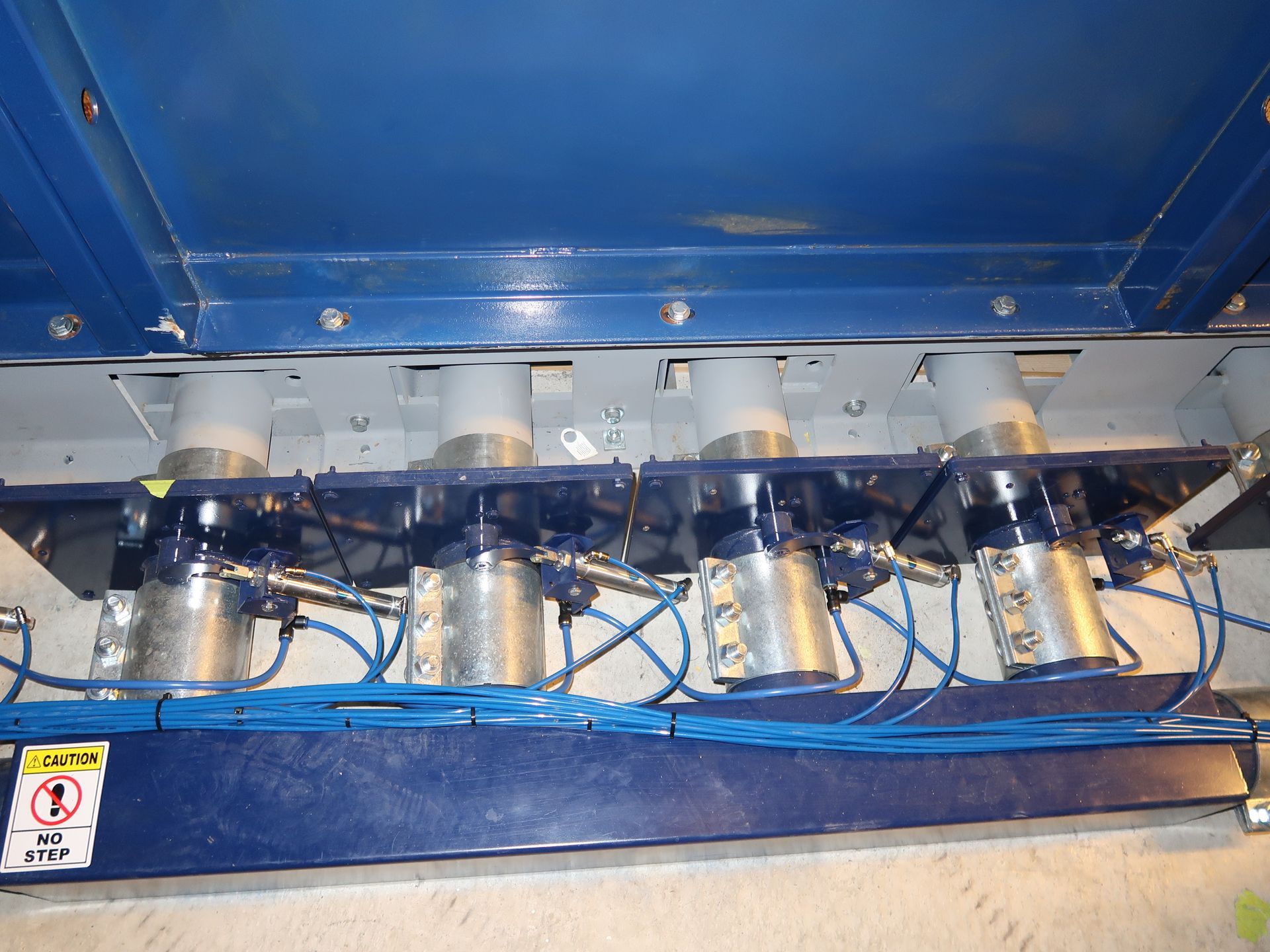 Components of VES' Pneumatic Media Recovery System