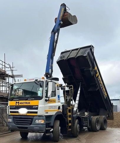Muctruk Grab Hire, Aggs & Bags_Grab hire_Bedfordshire_grab hire services