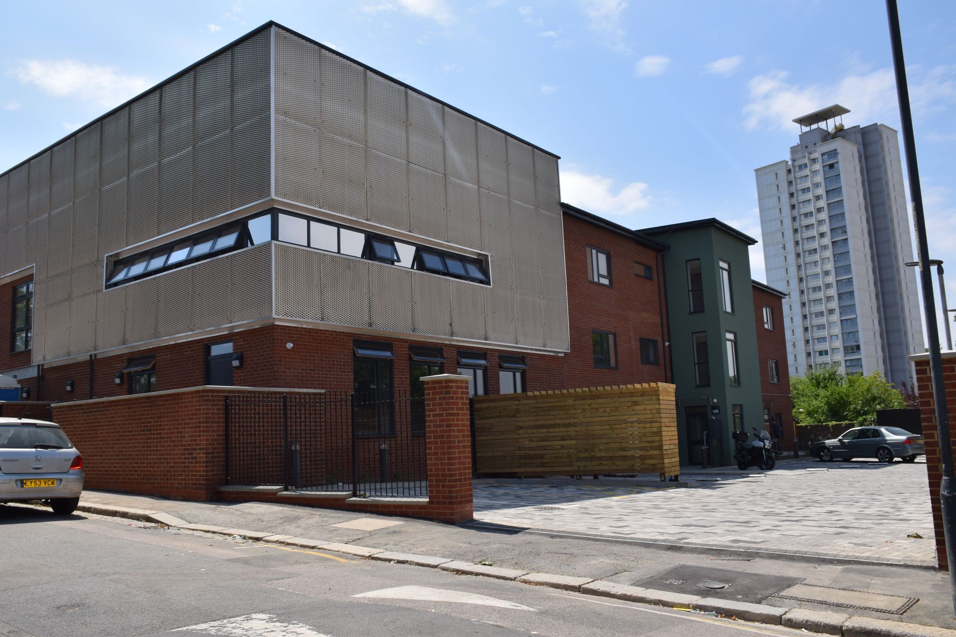 Woolwich Congregational Outside View