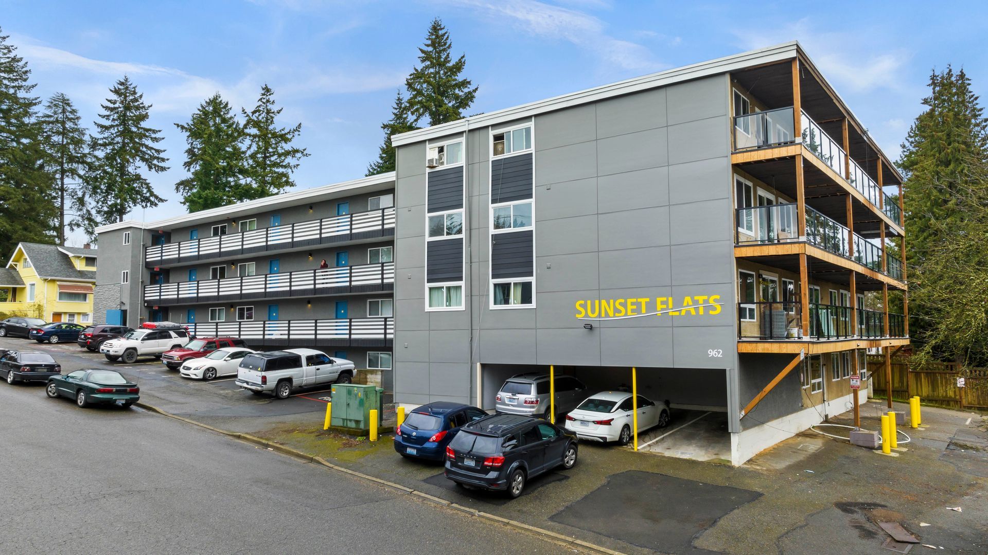 Valle Vista Sunset Flats - exterior