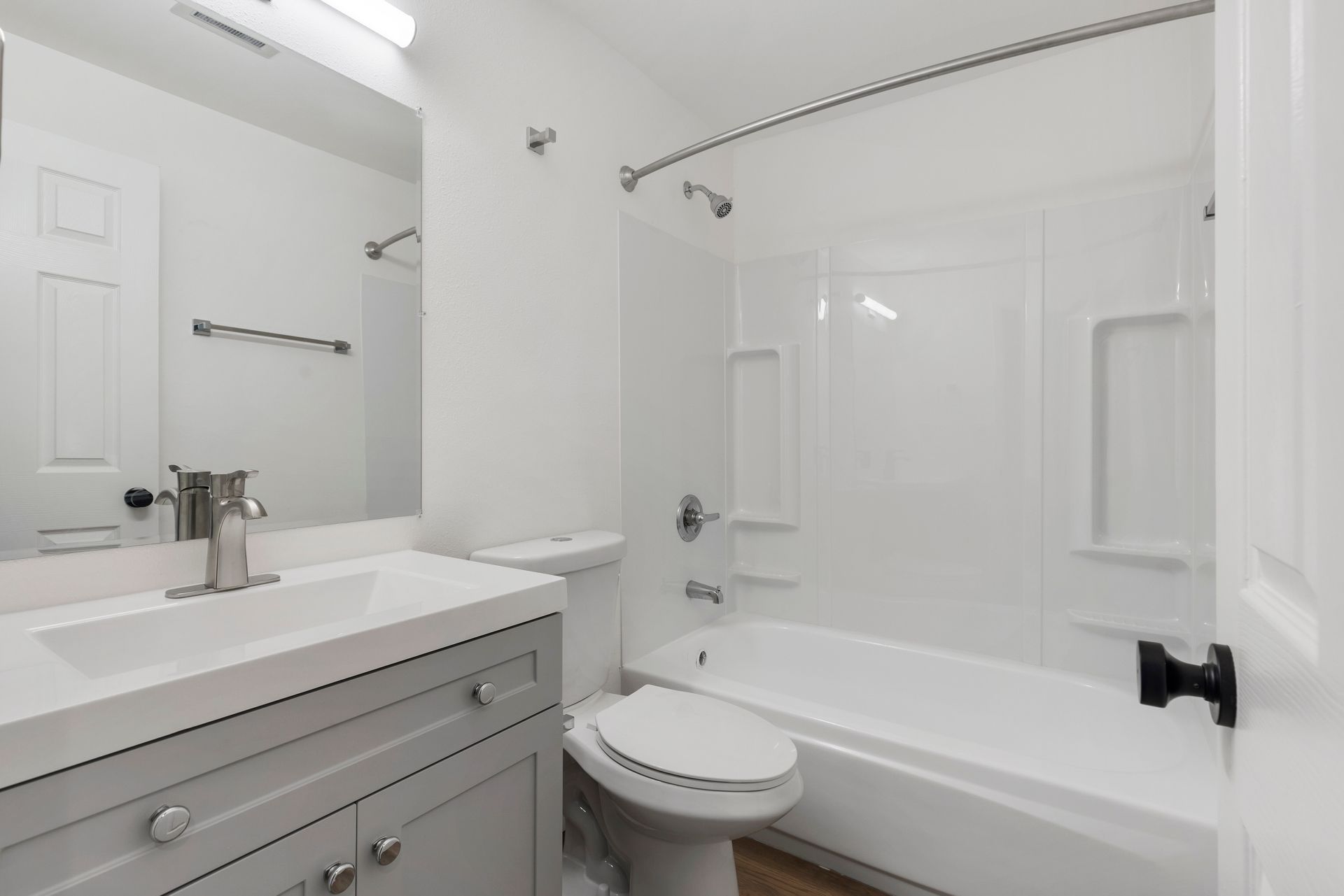 Valle Vista Sunset Flats - bathroom