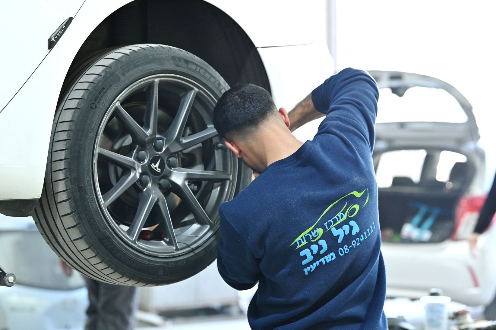 אנו עדים לעובדה כי בשנים האחרונות קוטר החישוק (הג׳אנט) המותקן ברכב גדל וגובה הצמיג קטן ורציתי לתת הס