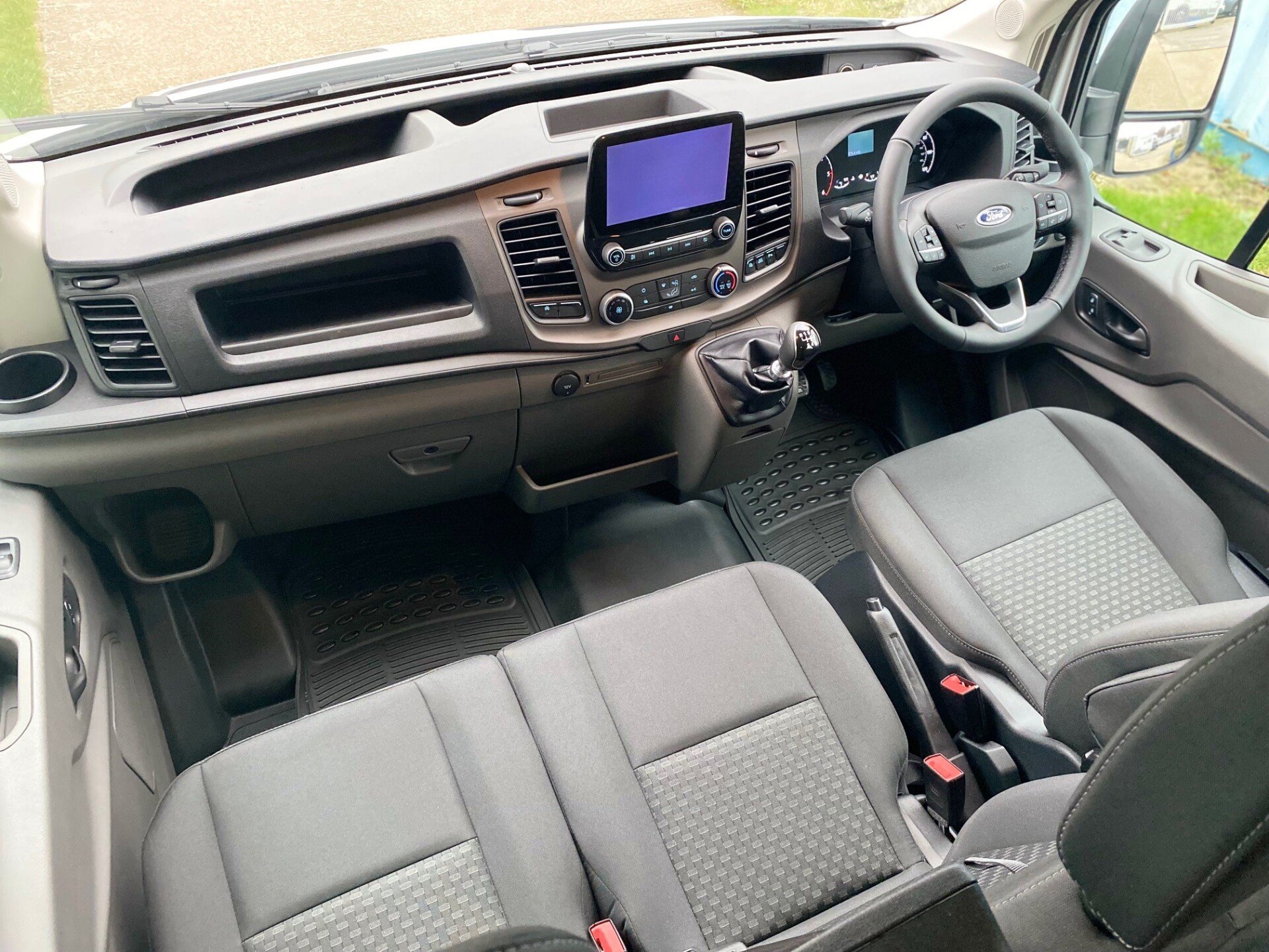 Crew Cab Double Cab 6 Seat Van Hire in Essex From Wests Self Drive Hire