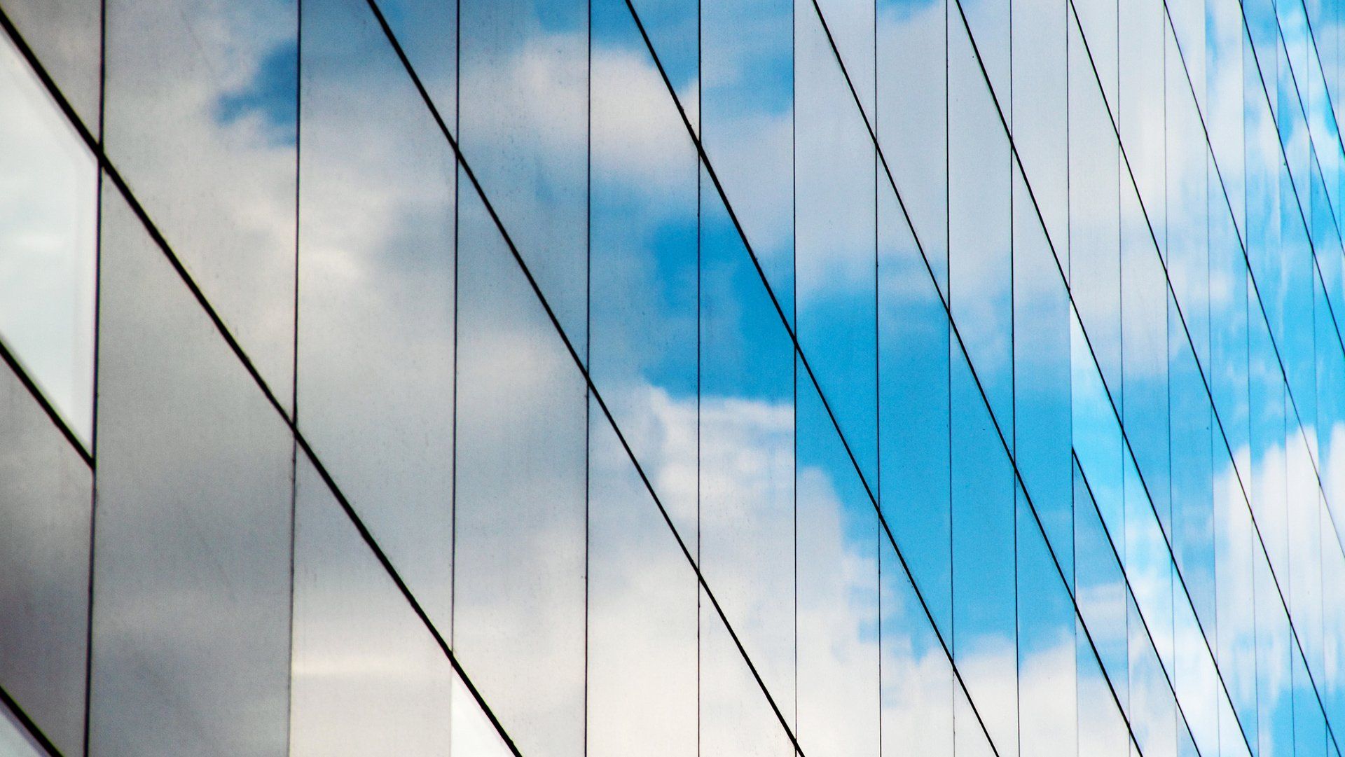 Commercial Glass — Atlanta, GA — P & E Mirror and Glass