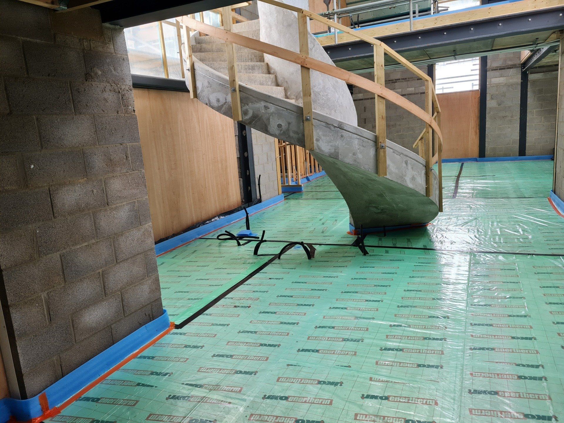 Tidy floor preparation in Cambridge, ready for the liquid screed installation.