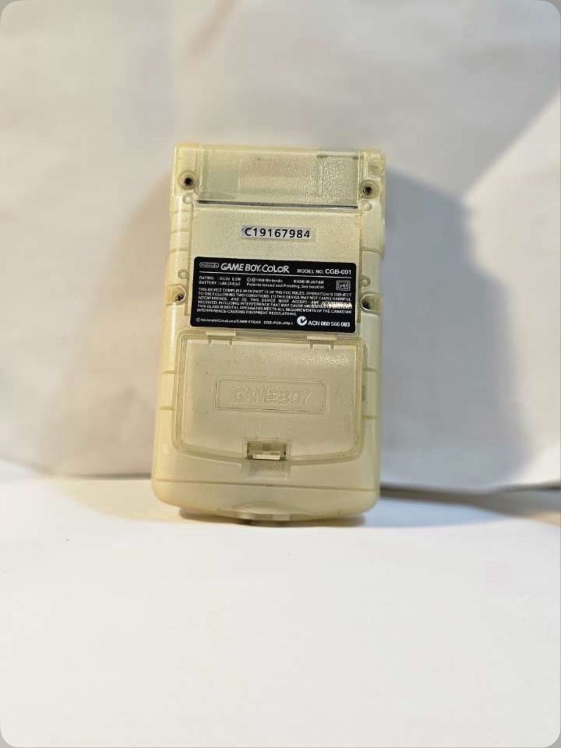 ColorCore Retro Refurbished Lightning bug GBC-Original shell Customized by ColorCoreRetro LLC, Backlit IPS Screen & Audio Upgrade | COLORCORE RETRO
