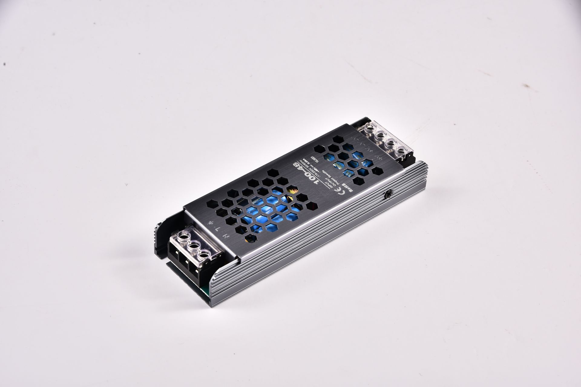 REGULATED POWER SUPPLY