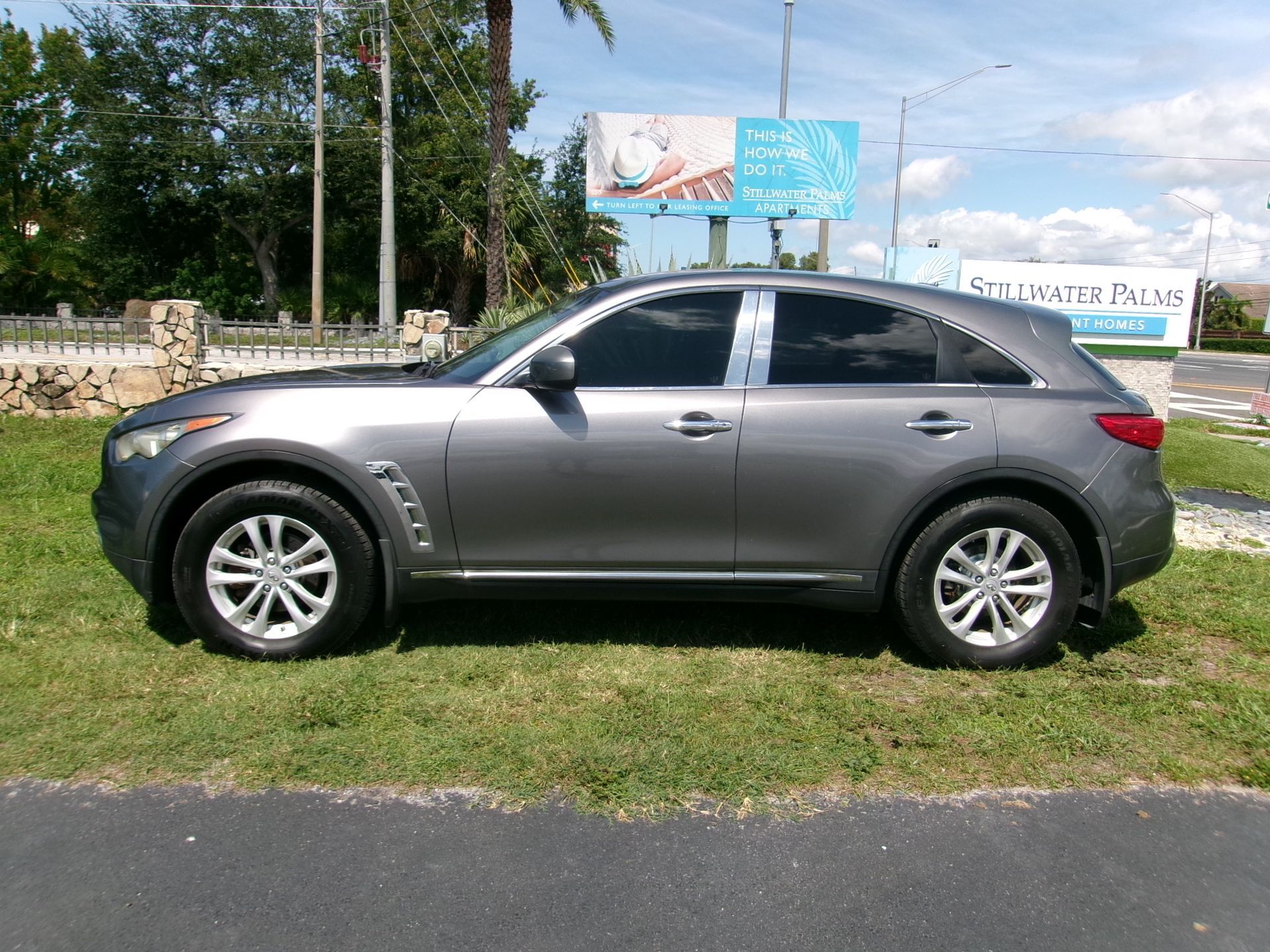 2012 Infiniti FX35