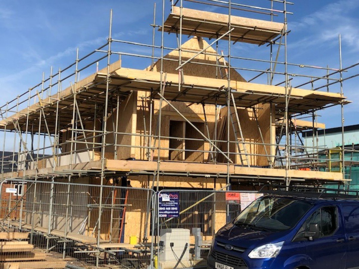 SELF-BUILD AT GRAVEN HILL