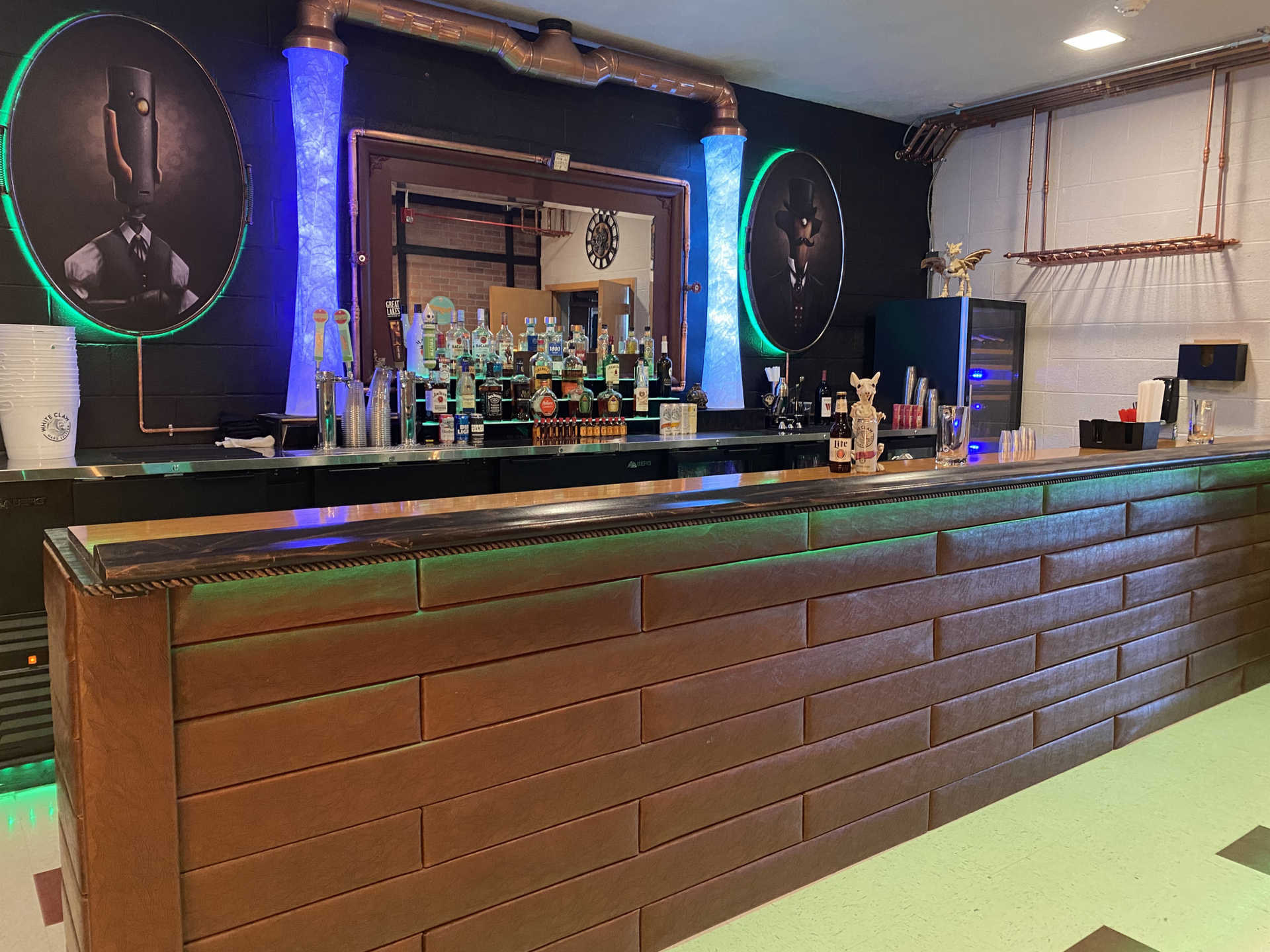  Collingwood Center, Campbell, OH 44405 Catering Full Bar weddings