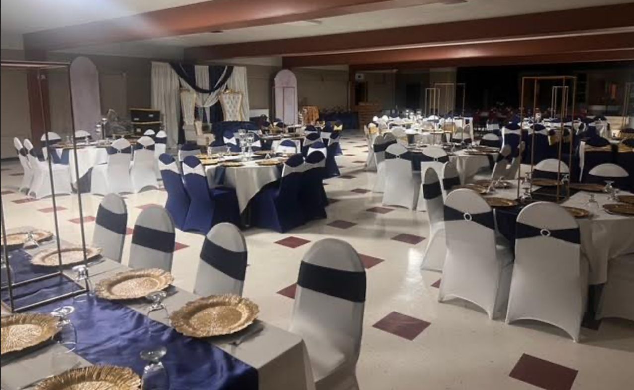 Sit Down Dinner, Wedding, Catering, banquet, buffet, Collingwood Center, Campbell, OH 44405 