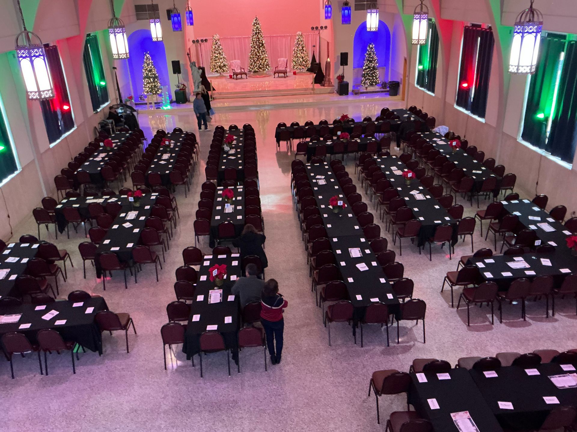 The Grand Hall at Collingwood Center, Youngstown, OH 44405 Catering Business Meeting Lunch