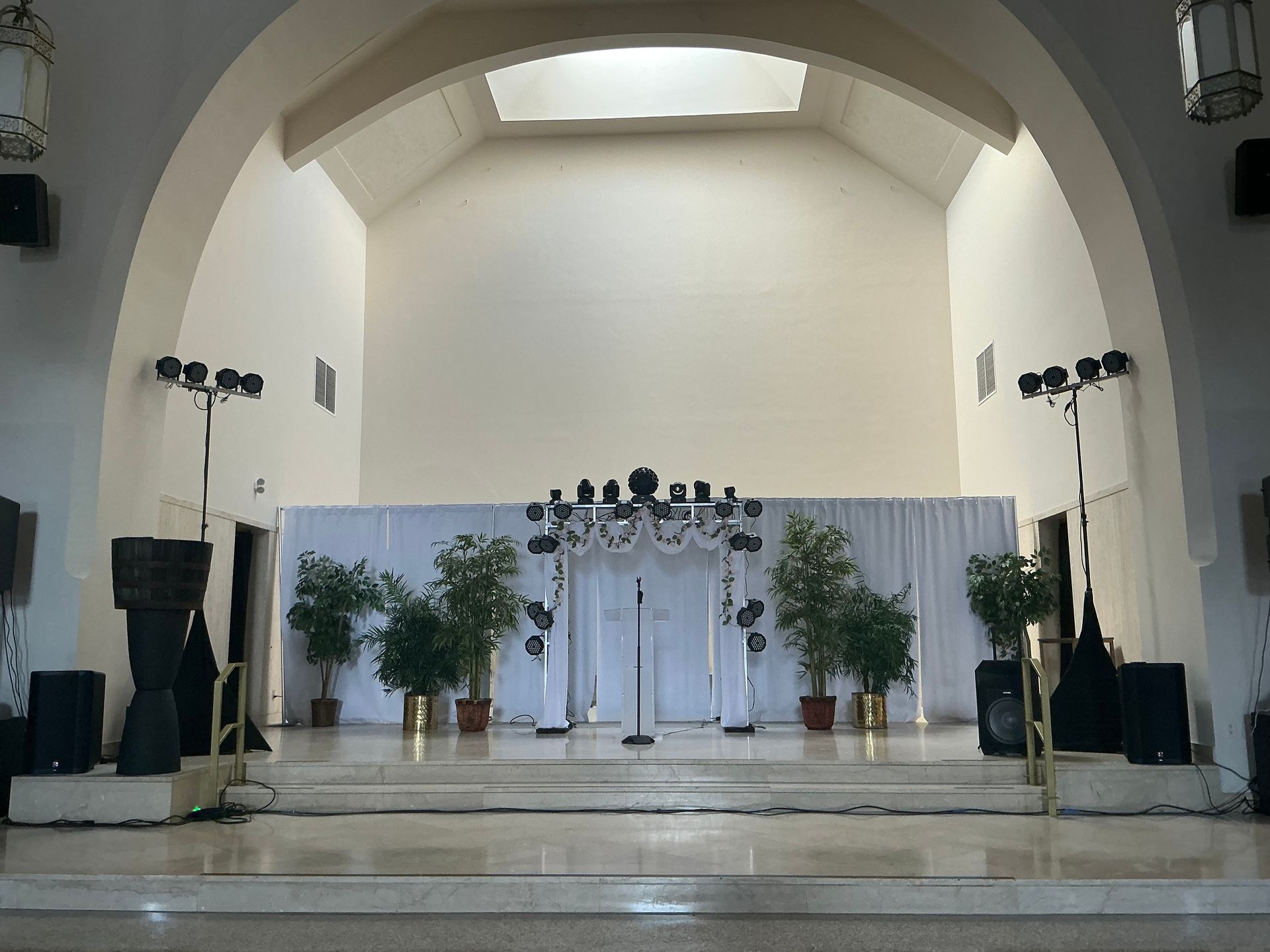 The Grand Hall at Collingwood Center, Campbell, OH 44405 Catering & Weddings