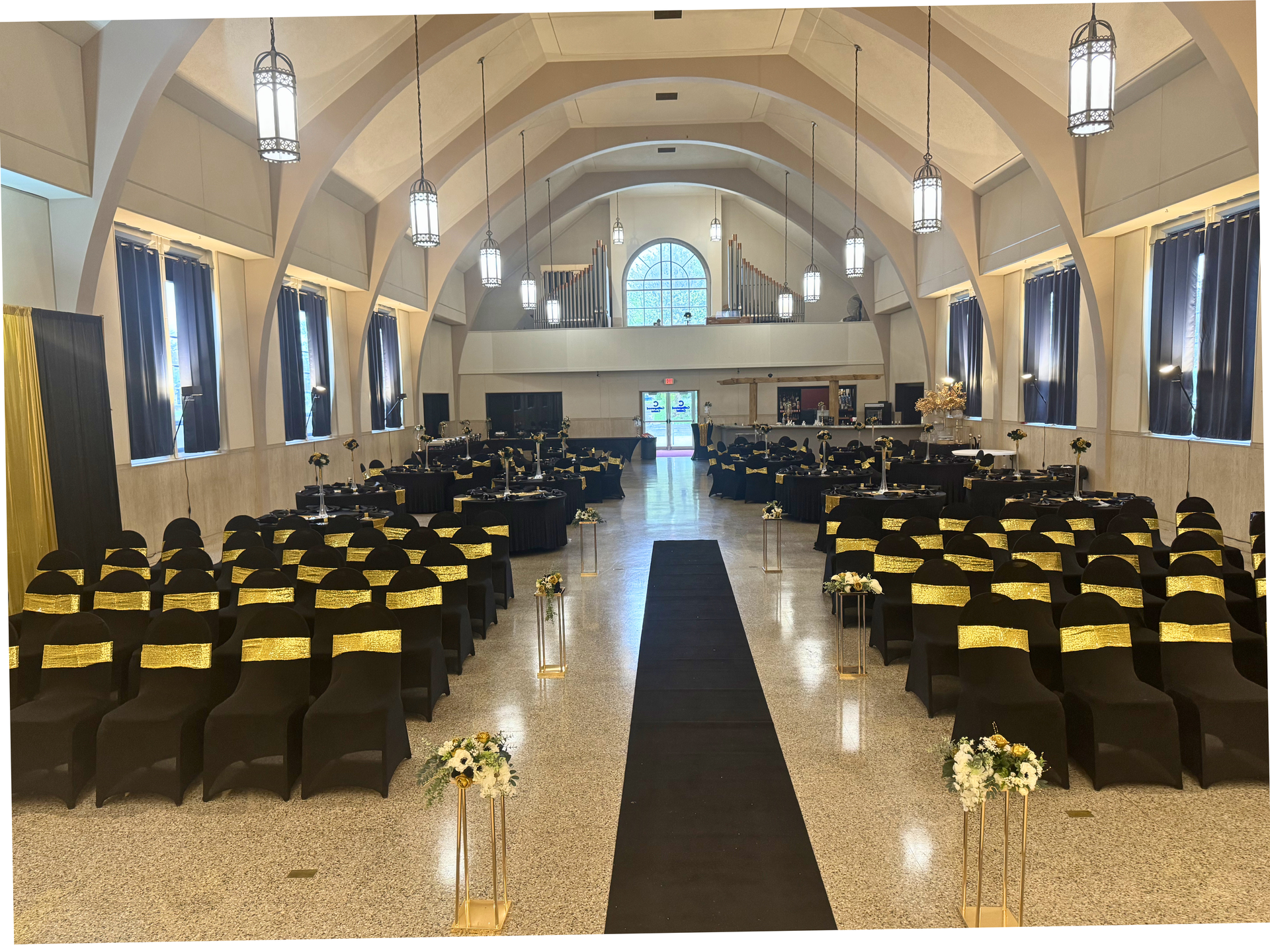 Event   Large Grand hall venue center for weddings ceremony and catering all in one  rental in Youngstown, Campbell OH