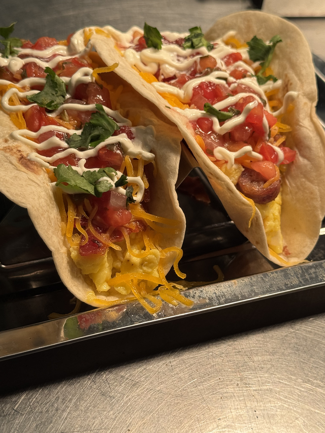 Brakfast Club in Youngstown, Campbell, delivery eat in Collingwood Center events, youngstown, Campbell, OH catering