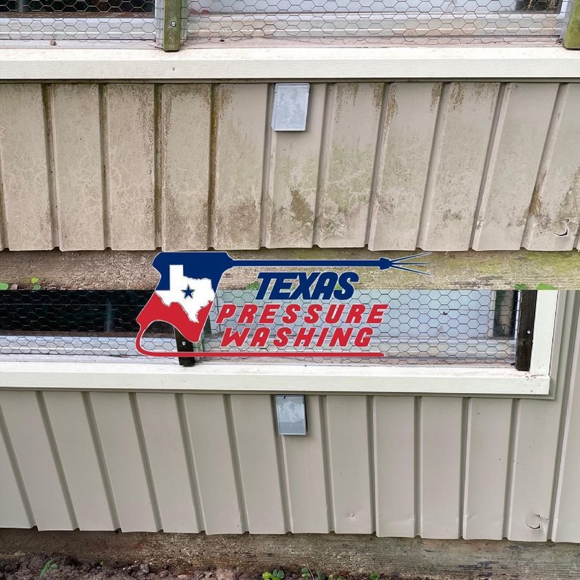Safe Low Pressure House Wash Soft Washing Service in Houston