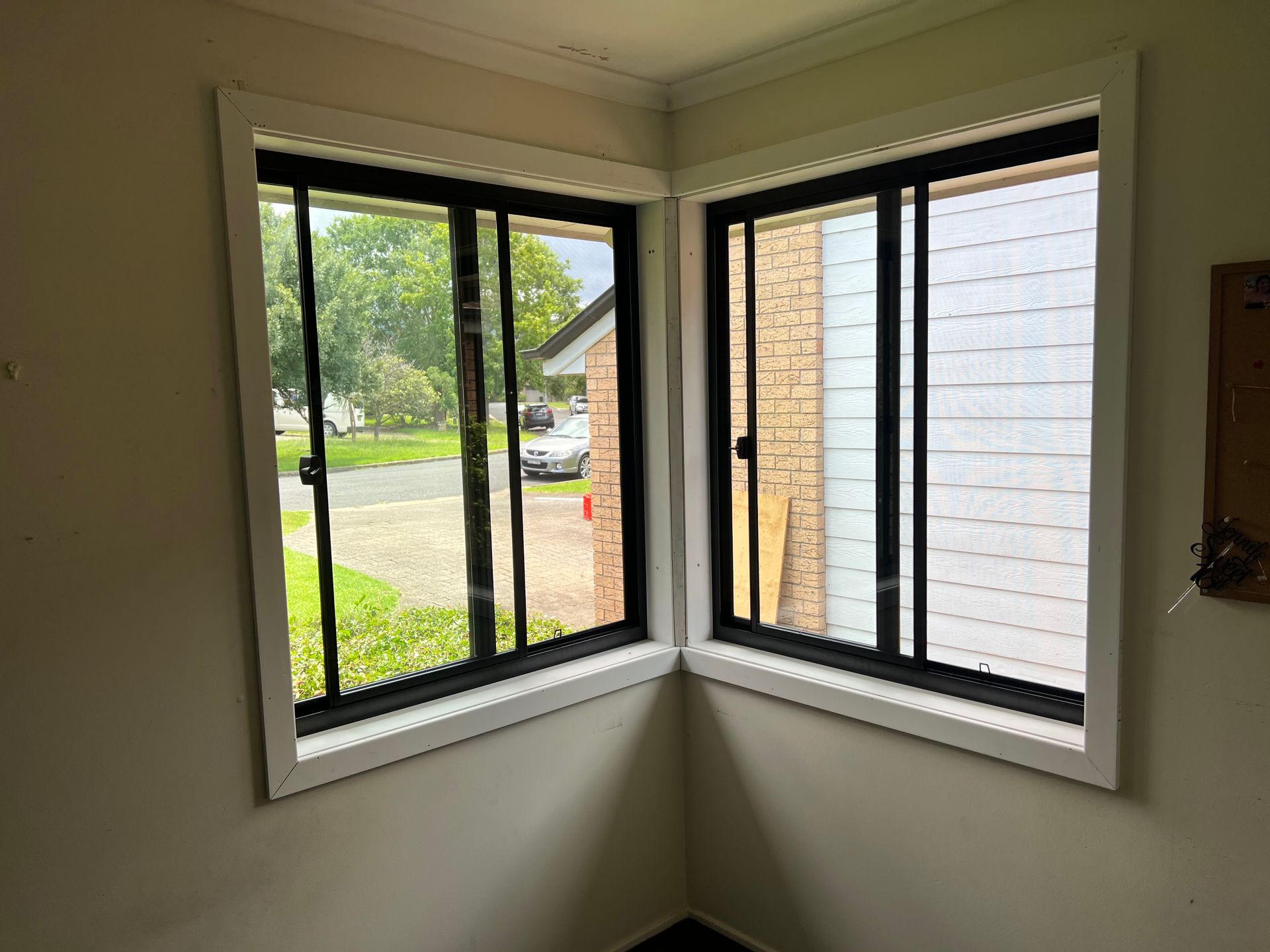 There Are Two Windows in the Corner of a Room — Southside Glass & Aluminium In Bentley Park, QLD