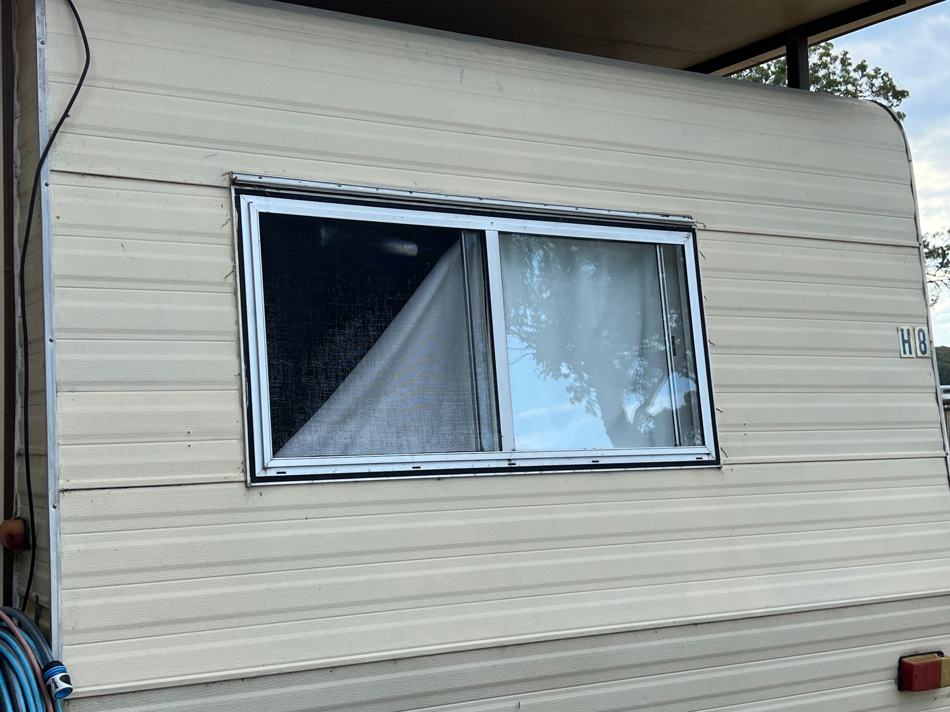 A Close Up of a Metal Mesh on a Wall — Southside Glass & Aluminium In Bentley Park, QLD