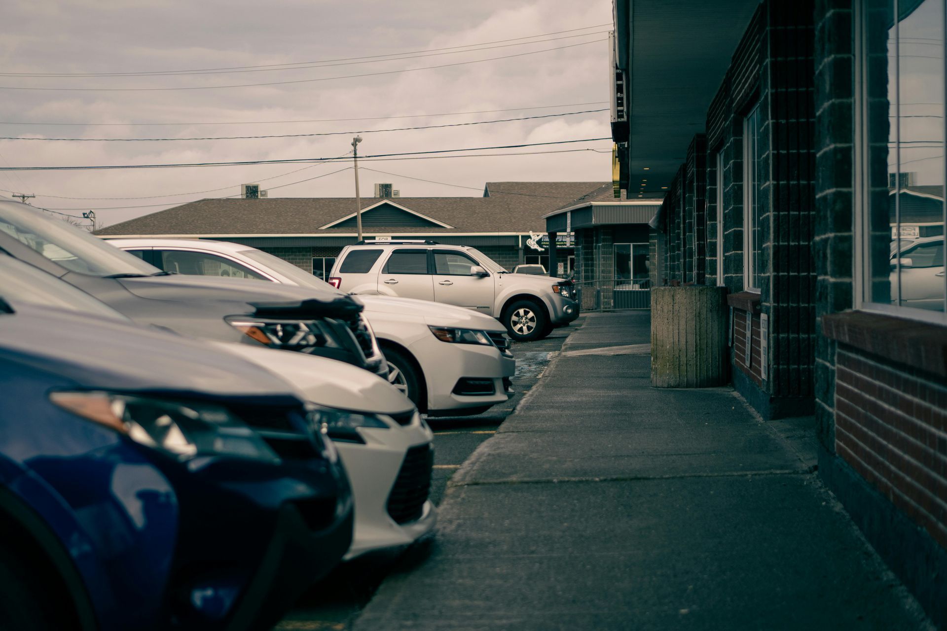 Does a Clean Parking Lot Actually Affect Your Business? Site Sweep Parking Lot Sweeping in Ohio