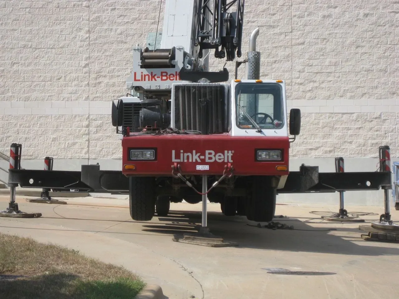 roofer hutto tx