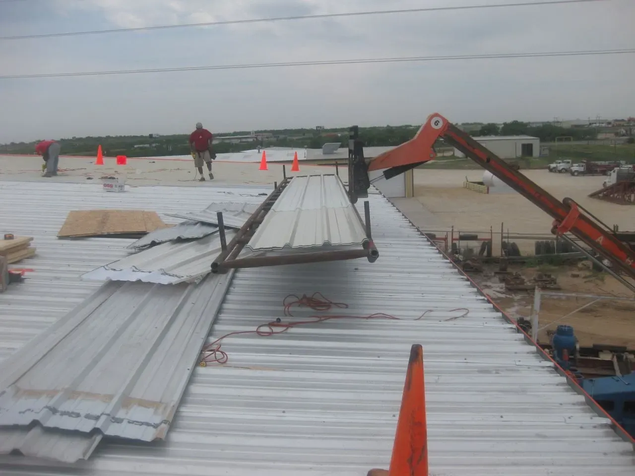 roofing company hutto tx