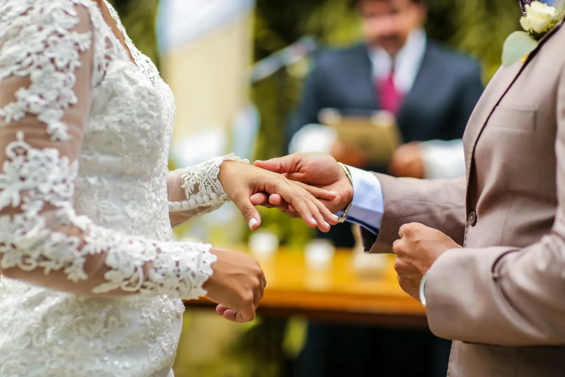 bridal-bliss-wedding-planning-event-design-month-of-coordination-faq-image