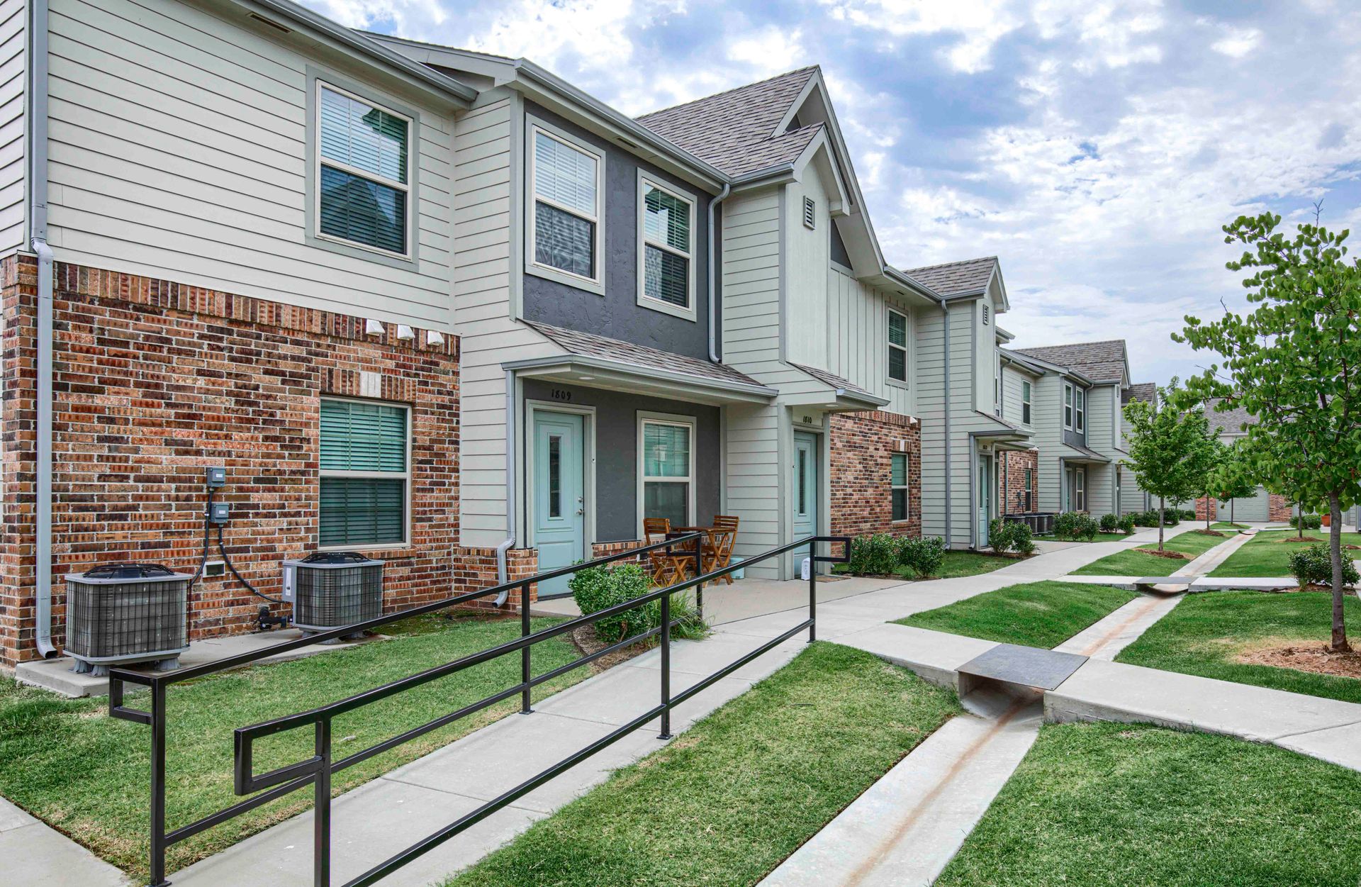 Explore Luxury Amenities at Legacy Trail Apartments in Norman, OK