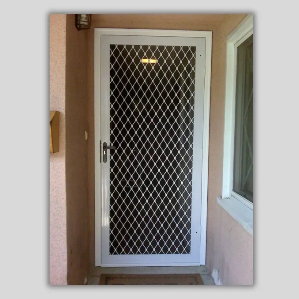 Front entry with a white security screen door featuring diamond mesh pattern