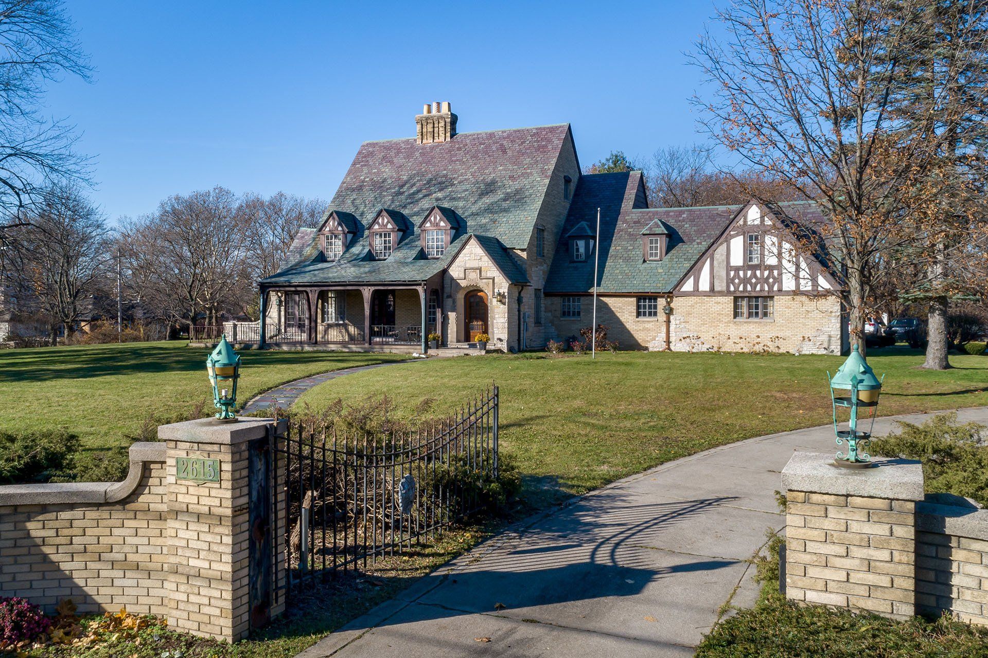 Lion House 11