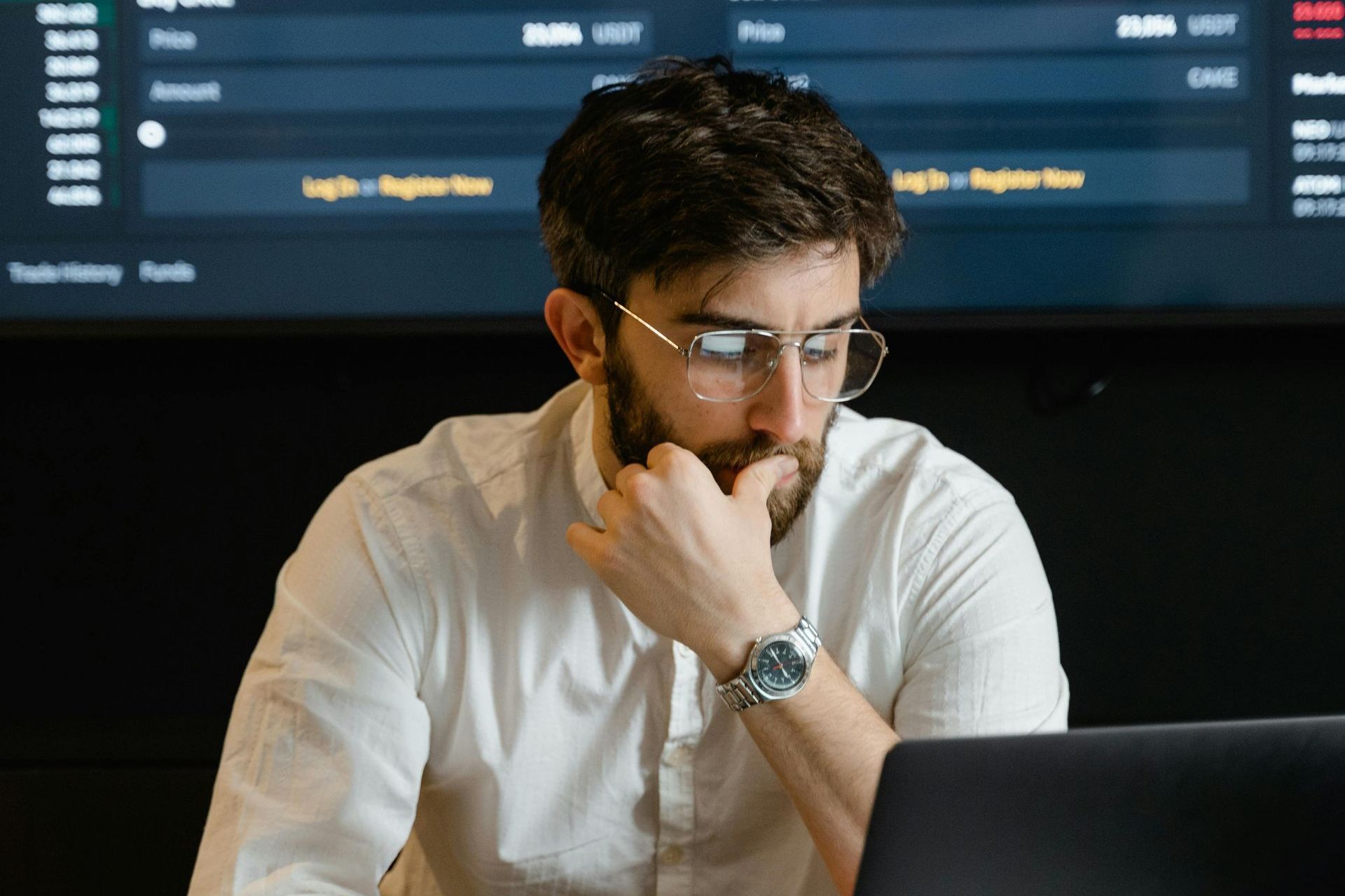 marketing expert working on a computer marketing expert working on a computer