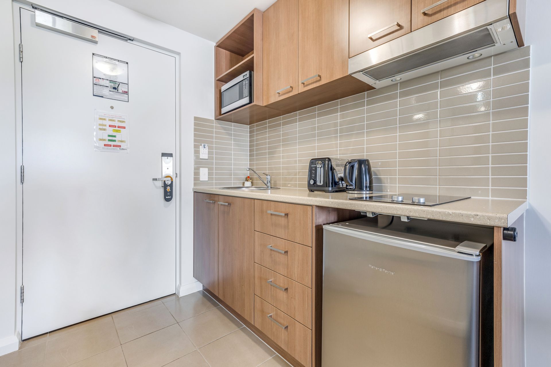 Studio kitchenette
